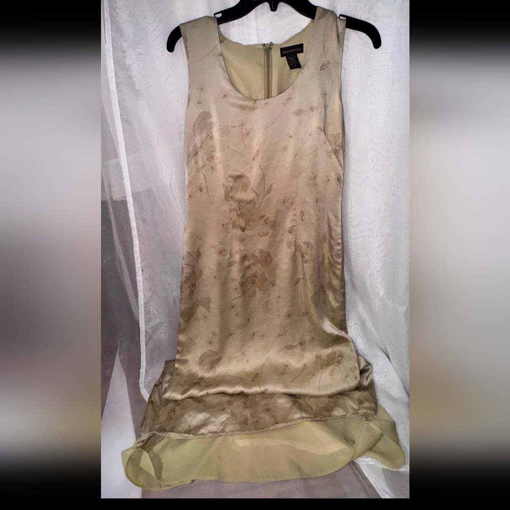 Banana Republic Cream Sheath Maxi Dress Sleeveless Scoop Neck